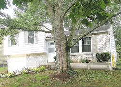 Pre-foreclosure in  SOUTHBRIAR RD Toledo, OH 43607