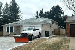 Pre-foreclosure in  MEADOWOOD AVE Southfield, MI 48076