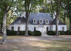Pre-foreclosure in  OAK RD Salisbury, NC 28144