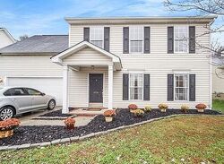 Pre-foreclosure in  MARBURY RD Charlotte, NC 28269