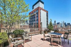 Pre-foreclosure in  E 22ND ST P New York, NY 10010