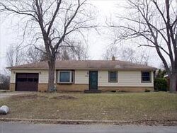 Pre-foreclosure in  22ND AVE N Saint Cloud, MN 56303