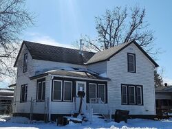 Pre-foreclosure in  LAKE ST W Waterville, MN 56096