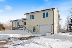  1st St Sw, Hinckley MN