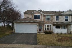  Arboretum Village P, Chanhassen MN