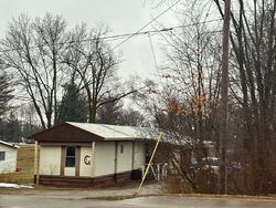 Pre-foreclosure in  E MAIN ST Farwell, MI 48622