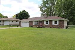 Pre-foreclosure in  GERRY DR Jackson, MI 49202