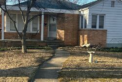  E 2nd St, Flint MI