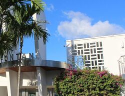 Pre-foreclosure in  WEST AVE  Miami Beach, FL 33139