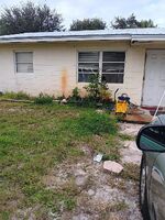 Pre-foreclosure in  SE EBBTIDE AVE Stuart, FL 34997