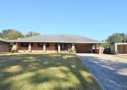  Vineyard Dr, Baton Rouge LA