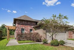 Pre-foreclosure in  MADRID AVE Saint Gabriel, LA 70776