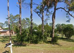 Pre-foreclosure in  BAHIA LOOP Land O Lakes, FL 34639
