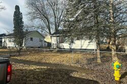 Pre-foreclosure in  N ELMWOOD AVE Waukegan, IL 60087