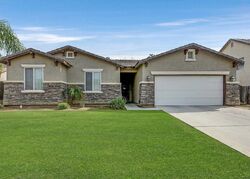 Pre-foreclosure in  LEWELLING ST Bakersfield, CA 93312