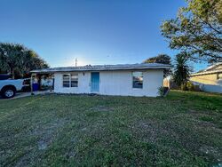 Pre-foreclosure in  LANCE ST Sebastian, FL 32958