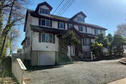 Pre-foreclosure in  BURTON AVE South River, NJ 08882