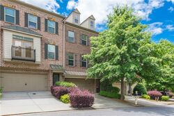  Blakely Dr, Suwanee GA