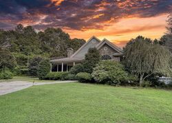 Pre-foreclosure in  PARTRIDGE PATH Griffin, GA 30224