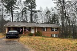  Leigh St, Commerce GA