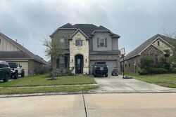 Pre-foreclosure in  TAWAKONI CANYON LN League City, TX 77573