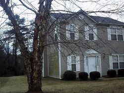 Pre-foreclosure in  LINECREST LN Ellenwood, GA 30294