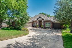 Pre-foreclosure in  SLOAN CREEK PKWY Mckinney, TX 75069