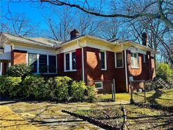 Pre-foreclosure in  MERCER AVE Atlanta, GA 30337