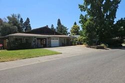 Pre-foreclosure in  ROWAN WAY Citrus Heights, CA 95621