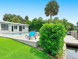 Pre-foreclosure in  NW 20TH ST Fort Lauderdale, FL 33311