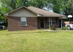 Pre-foreclosure in  WILLOW CREEK DR Dardanelle, AR 72834