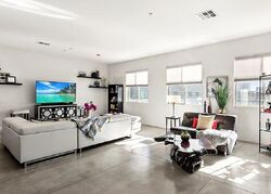 Pre-foreclosure in  W CENTER STREET PROMENADE UNIT 419 Anaheim, CA 92805