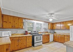 Pre-foreclosure in  MITCHELL AVE Albertville, AL 35951