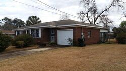  Lakeview Dr, Dothan AL