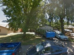 Pre-foreclosure in  DORINE WAY Sacramento, CA 95833
