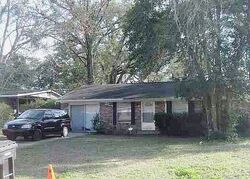  Oakwood Dr, Tallahassee FL