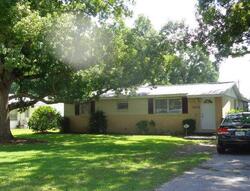  9th St, Zephyrhills FL