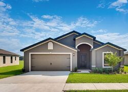 Pre-foreclosure in  LYSTRA AVE Fort Myers, FL 33913