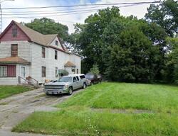 Pre-foreclosure in  CHICAGO AVE Youngstown, OH 44507