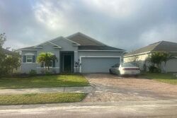 Pre-foreclosure in  77TH CT E Palmetto, FL 34221