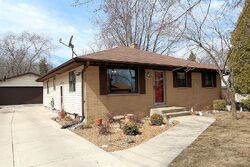  S 3rd St, Milwaukee WI