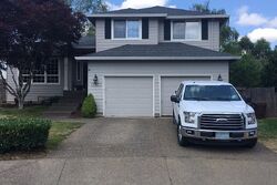 Pre-foreclosure in  NE CHANCELLOR CT Hillsboro, OR 97124