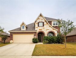Pre-foreclosure in  ROCKHAVEN DR Alvarado, TX 76009