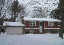 Pre-foreclosure in  DEVON RD Battle Creek, MI 49015