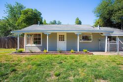Pre-foreclosure in  LIVE OAK WAY Auburn, CA 95603