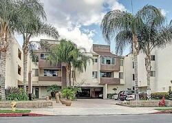 Pre-foreclosure in  NEWCASTLE AVE UNIT 101 Encino, CA 91316