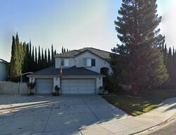 Pre-foreclosure in  BUENA VISTA DR Manteca, CA 95337