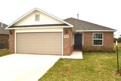 Pre-foreclosure in  SW 50TH ST Oklahoma City, OK 73179