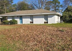 Pre-foreclosure in  GUNTER AVE Wetumpka, AL 36092