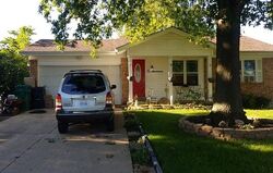 Pre-foreclosure in  ROARING RIVER DR O Fallon, MO 63366